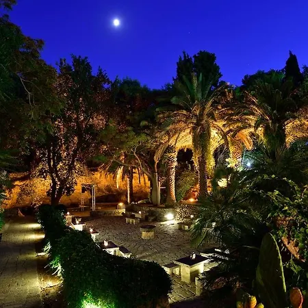 Th - Marina Village 3*