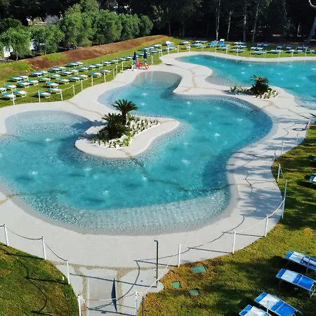 Th - Marina Village 3*